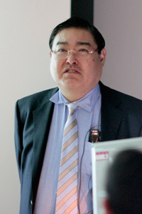 押村　進