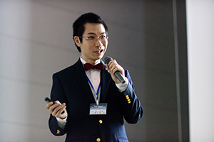 口演者